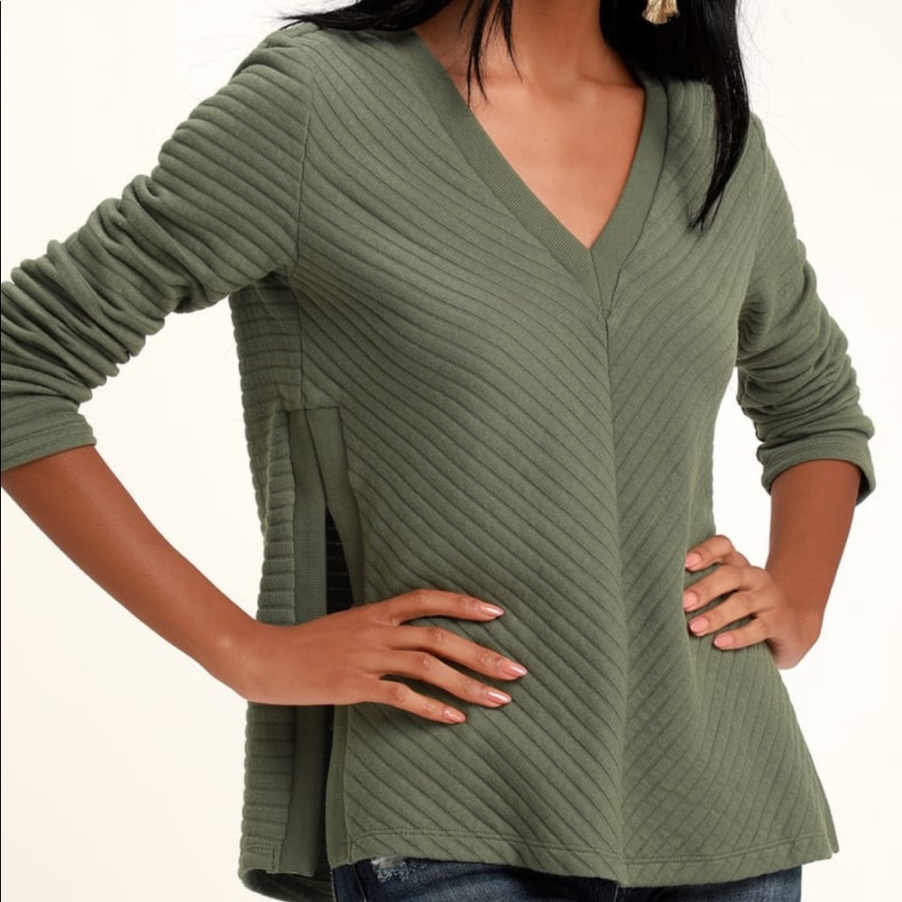 JACK by BB Dakota V Neck Long Sleeve Tee